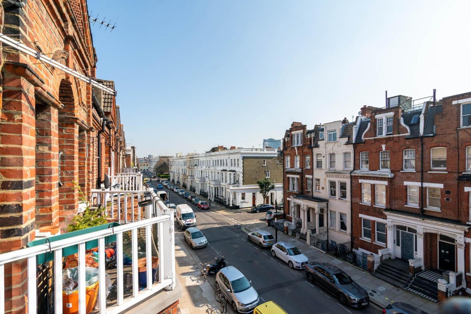 Guestready - Top Floor West Kensington Home London Kültér fotó